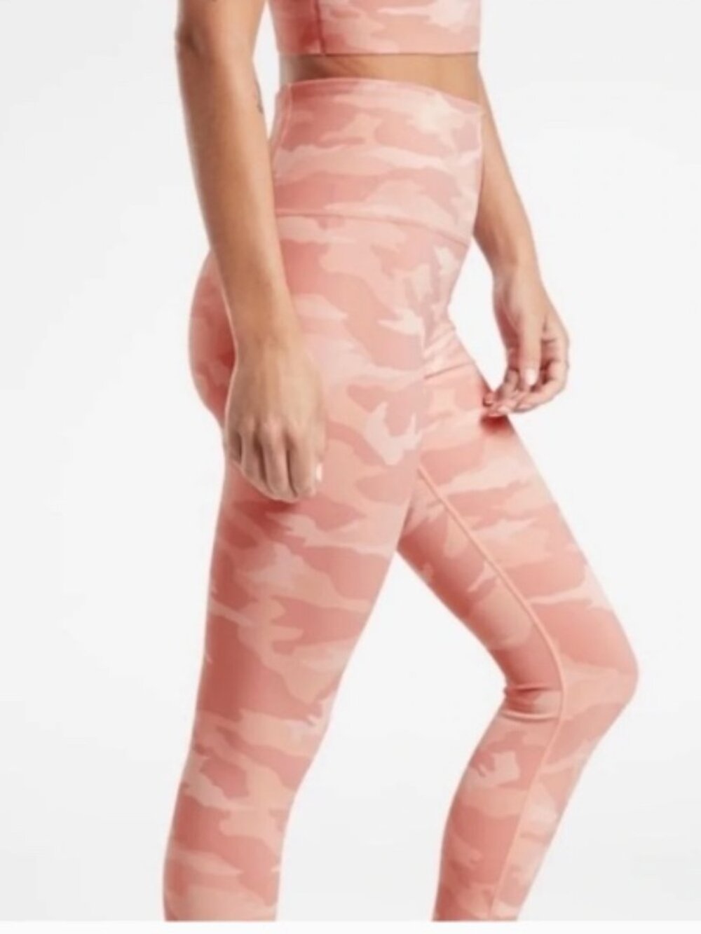 Athleta Elation Camo 7/8 Tights Leggings Pink Size Medium